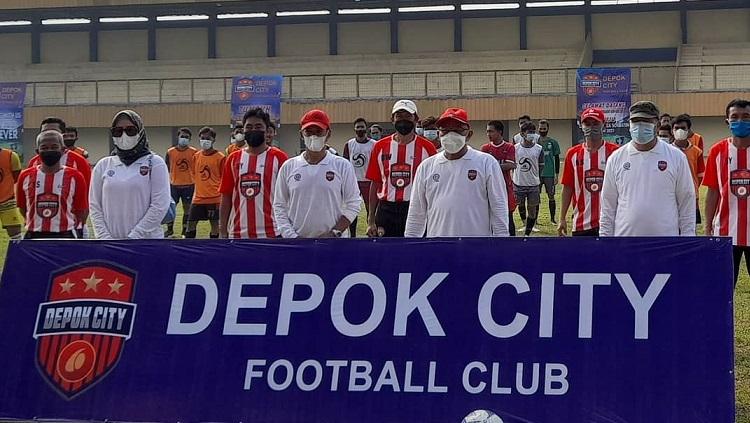 Seleksi pemain Depok City untuk Liga 3 2021 di Stadion Mahakam dihadiri Wali kota Depok, Mohammad Idris, Selasa (1/6/21). - INDOSPORT