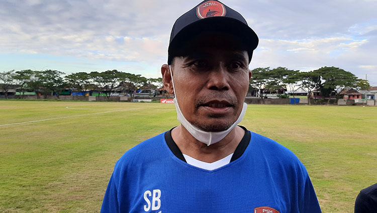 Pelatih interim PSM Makassar, Syamsuddin Batola.