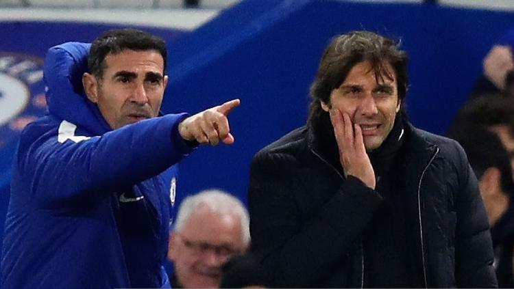 Angelo Alessio (kiri), eks tangan kanan Antonio Conte yang Jadi Pelatih Baru Persija.