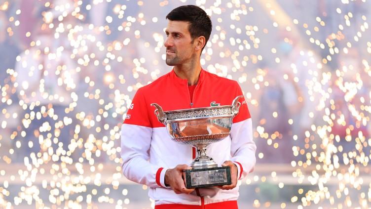 Petenis Serbia, Novak Djokovic, tampil menawan dalam Kejuaraan Dubai dengan mengalahkan petenis Rusia, Karen kachamov 6-3 7-6(2) pada Kamis (24/02/22) WIB - INDOSPORT
