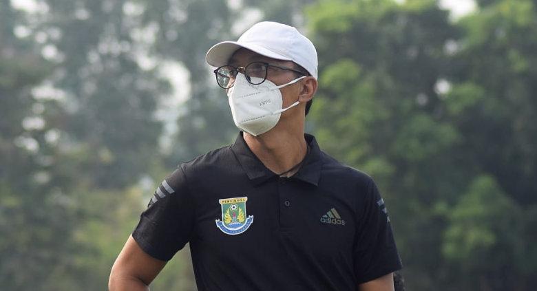 Pelatih Persikota Tangerang, Sahala Saragih. - INDOSPORT