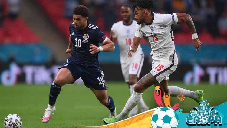 Inggris gagal mengalahkan Skotlandia di fase grup Euro 2020 usai ditahan imbang 0-0. Berikut 3 pemain yang tampil buruk dan jadi biang kerok kegagalan tersebut.