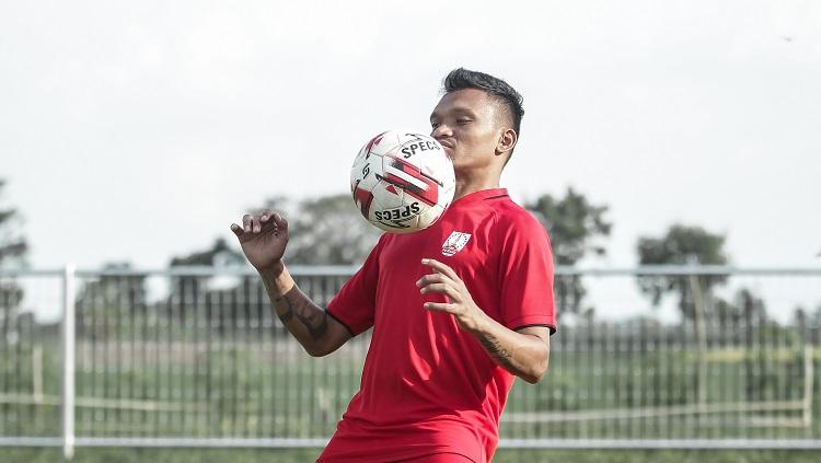 Striker Ferdinand Sinaga saat masih berseragam Persis Solo.