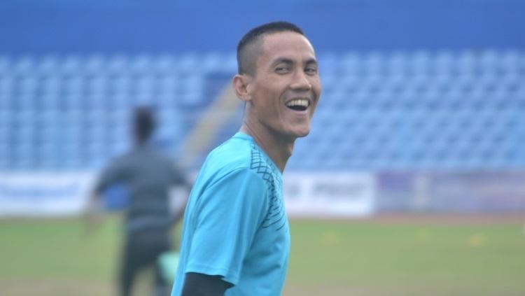 Asisten pelatih Sriwijaya FC, Ambrizal.