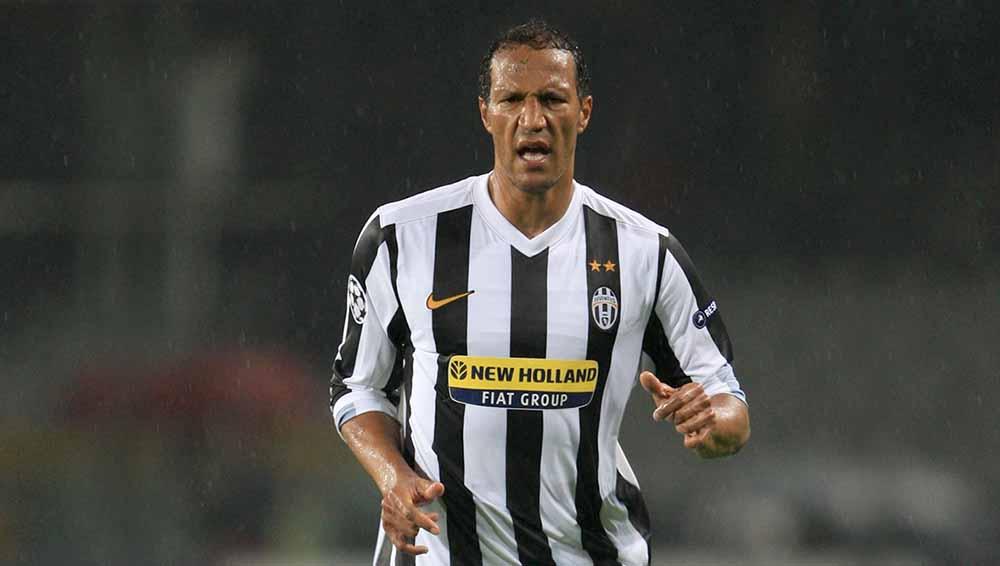 Jonathan Zebina saat berseragam Juventus.