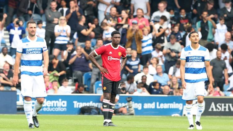 Hasil pertandingan persahabatan bertajuk uji coba pramusim antara QPR vs Manchester United di mana Setan Merah dibantai dengan skor 4-2.
