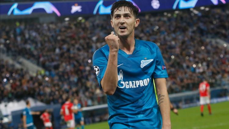 Raksasa Liga Inggris, Liverpool, memiliki kesempatan untuk bisa mendapatkan ‘Messi dari Iran’, Sardar Azmoun, di bursa transfer. - INDOSPORT