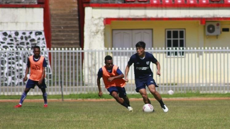 Salah satu legiun asing Persipura Jayapura, Takuya Matsunaga, mengungkapkan jika dirinya akan meninggalkan Indonesia kalau saja kompetisi Liga 1 2021 tak kunjung bergulir karena pandemi Covid-19.