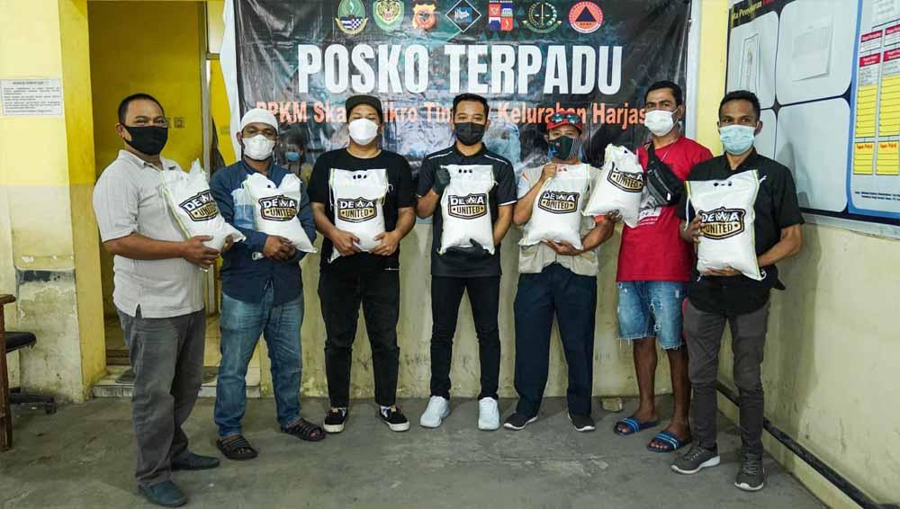 Klub Liga 2 2021, Dewa United melakukan aksi sosial di tengah kondisi pandemi Covid-19.