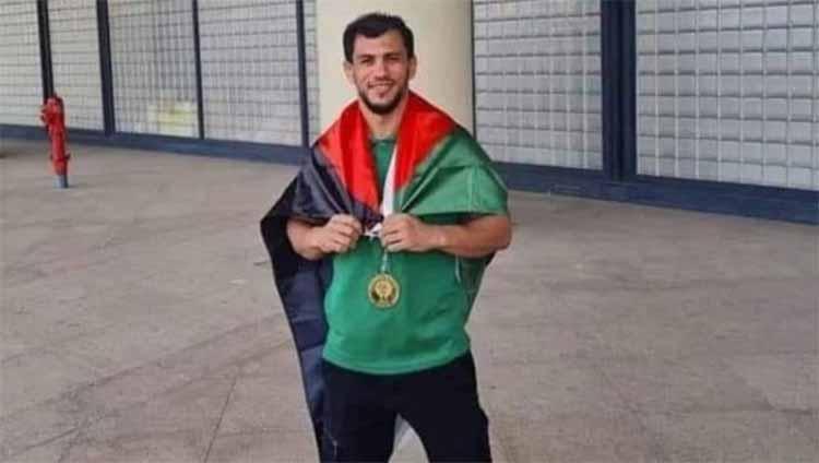 Fethi Nourine, pejudo asal Aljazair.