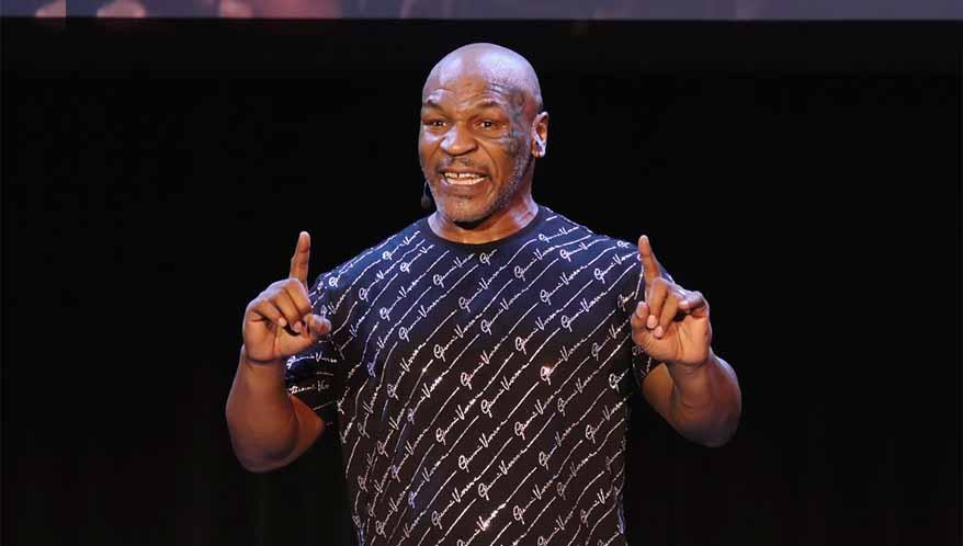 Mike Tyson, eks petinju kelas berat.