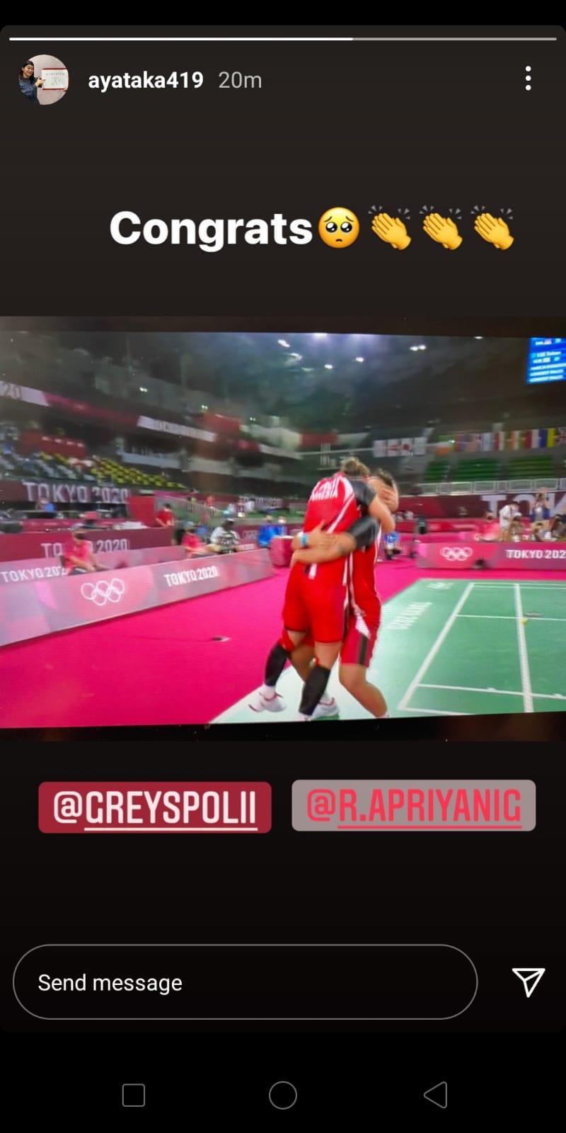 Ayaka Takahashi memberikan ucapan selamat untuk Greysia/Apriyani yang lolos ke final Olimpiade Tokyo 2020 Copyright: Instagram/@ayataka419