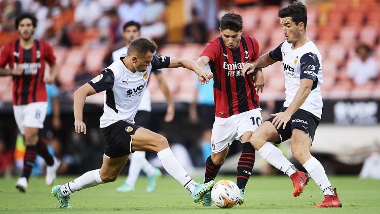 Suasana pertandingan ujicoba pramusim Valencia vs AC Milan.