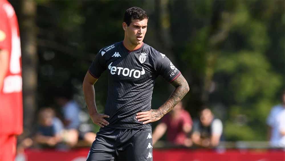 Belum memboyong striker anyar dalam jendela transfer paruh musim ini, AC Milan malah berniat melepas wonderkidnya Pietro Pellegri ke kubu rival.
