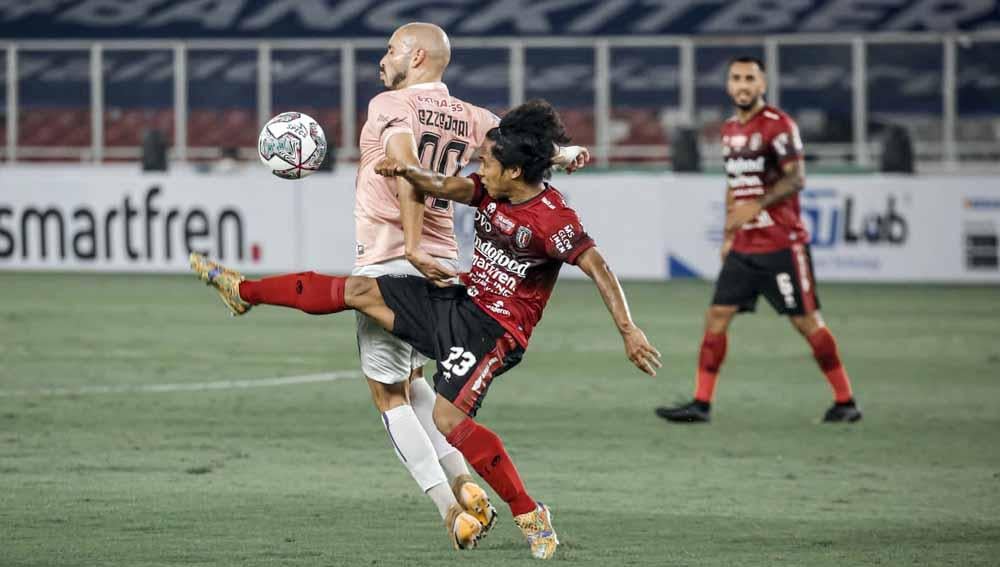 Bali United resmi meminjamkan 2 pemain ke tim Liga 1 Persik Kediri. Hal ini dinilai jadi sinyal merapatnya bintang Timnas Indonesia di Piala AFF, Irfan Jaya. - INDOSPORT