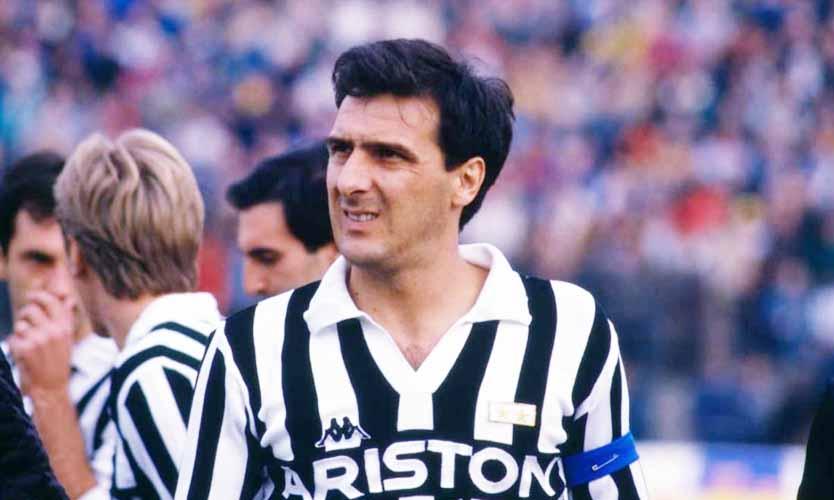 Hari ini 32 tahun yang lalu, akan selalu dikenang sebagai momen kelam klub Liga Italia, Juventus, yang kehilangan salah satu legendanya, Gaetano Scirea. - INDOSPORT