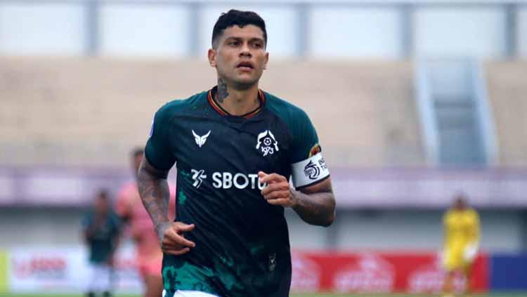 Bonber Tira Persikabo, Ciro Alves sukses menyamai rekor Youssef Ezzejjari dalam daftar top skor sementara pekan ke-24 Liga 1 2021-2022. - INDOSPORT
