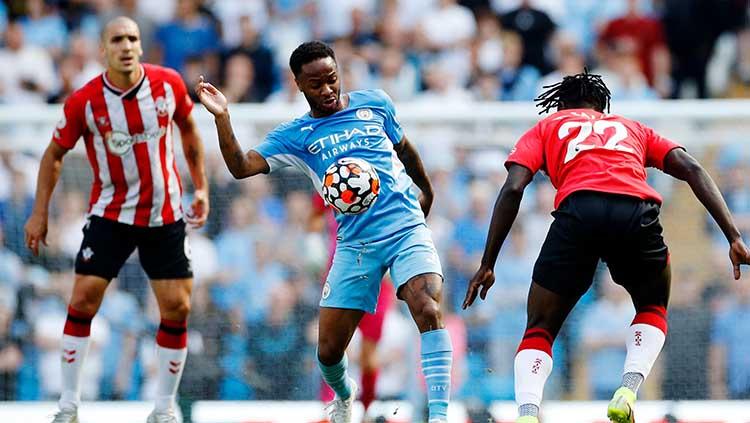 Aksi Raheem Sterling di laga Liga Inggris Manchester City vs Southampton.