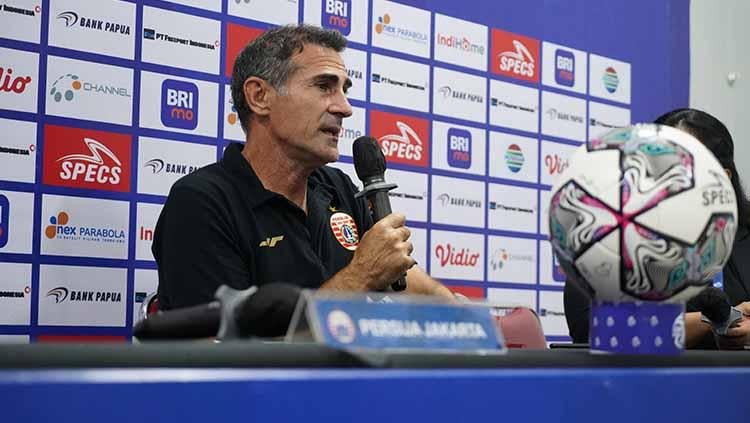 Pelatih asal Italia, Angelo Alessio, akhirnya buka suara setelah dirinya dipecat dari jabatannya sebagai pelatih klub Liga 1, Persija Jakarta. - INDOSPORT