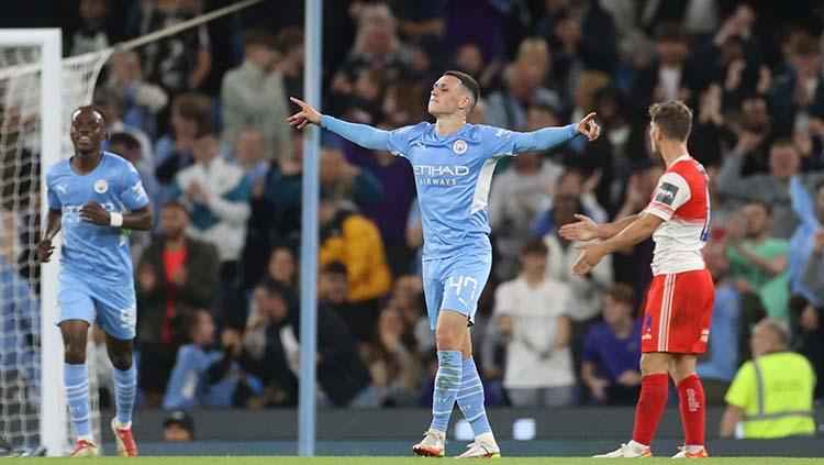 Selebrasi gol Phil Foden di laga Manchester City vs Wycombe Wanderers.