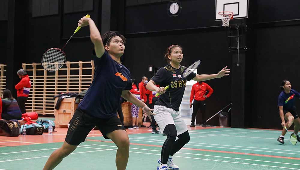 Greysia Polii pada latihan perdana tim Piala Sudirman Indonesia di Hameenkylan Liikutahall, Finlandia, Kamis (23/09/21) waktu setempat.