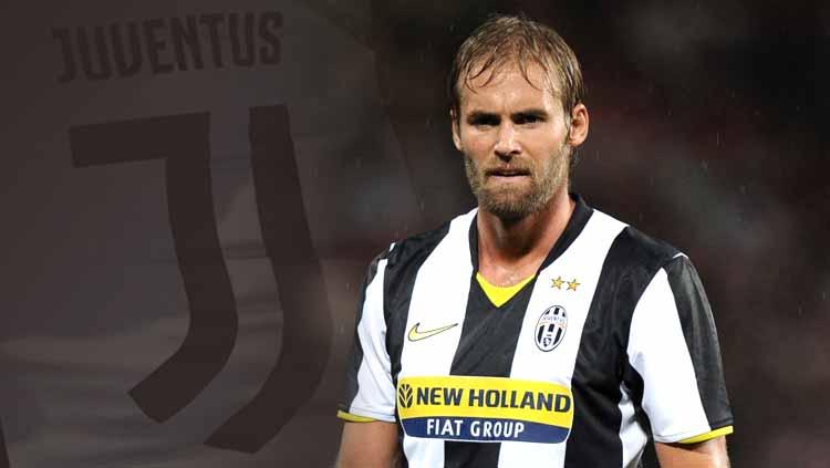 Olof Mellberg, legenda Aston Villa saat berseragam Juventus.