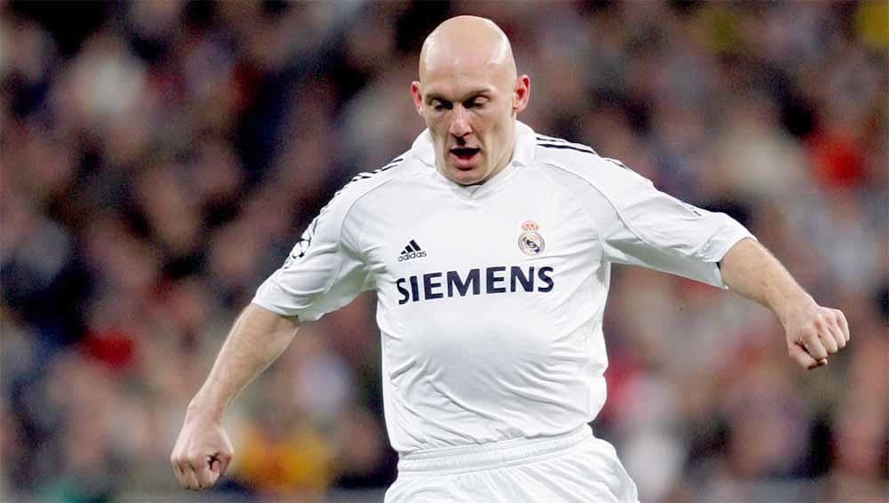 Sempat dianggap sebagai salah satu rekrutan terabsurd Real Madrid, Thomas Gravesen kini kaya raya berkat kemampuannya bermain poker.