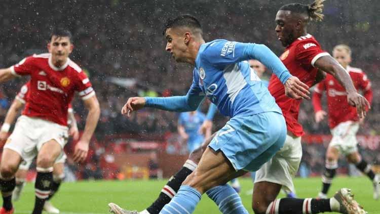 Joao Cancelo pada laga melawan Manchester United - INDOSPORT