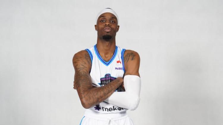 Hangtuah Jakarta resmi mendatangkan 2 pemain asing anyar, yakni Anton Waters Sr dan LaQuavius Cotton dalam IBL Draft 2021, Rabu (10/11) malam WIB.