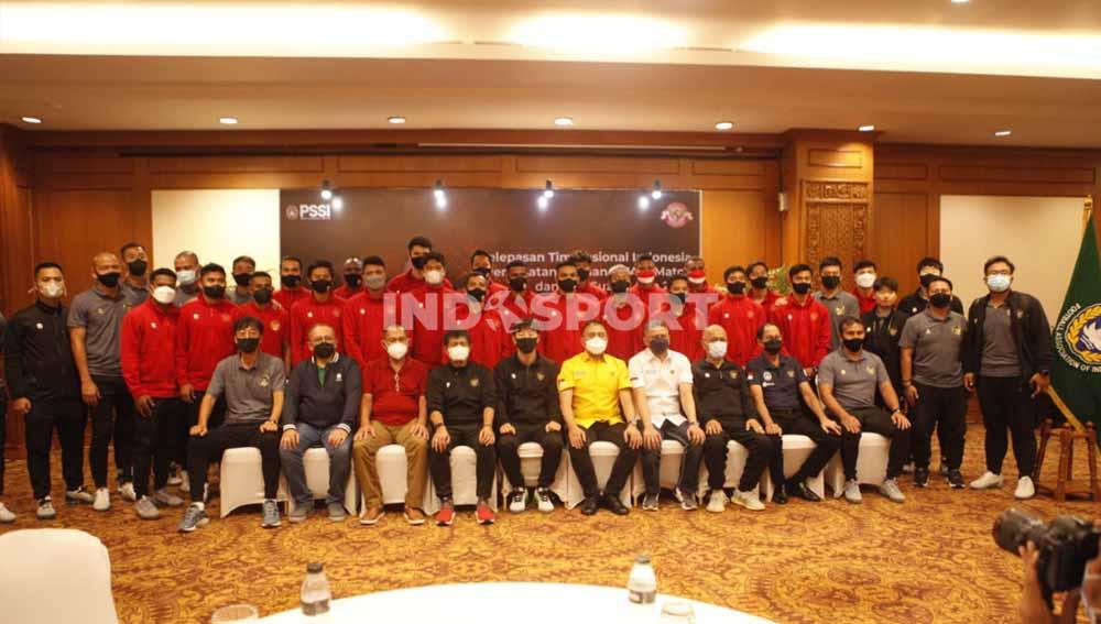 Masuk ke skuat akhir Timnas Indonesia di Piala AFF 2020, bintang Bali United yakni Nadeo Argawinata akan menyusul ke Singapura meski bakal absen di laga perdana. - INDOSPORT