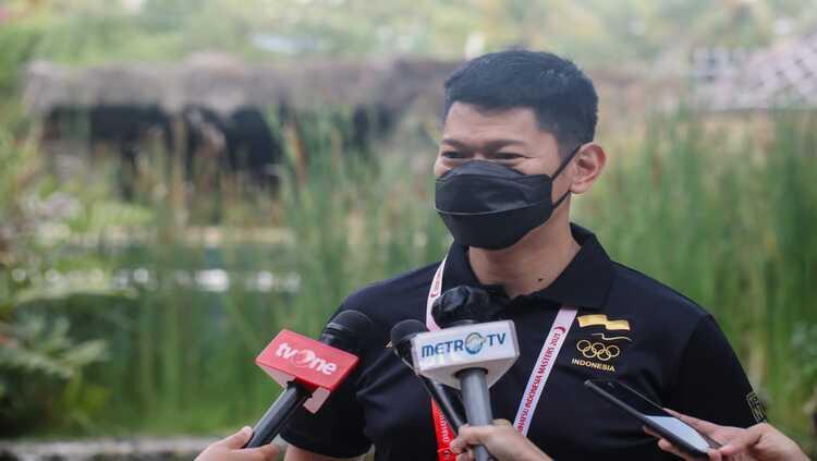 Ketua Komite Olimpiade Indonesia (KOI), Raja Sapta Oktohari saat datang ke Indonesia Badminton Festival di Bali