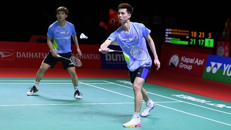 Pasangan ganda putra Malaysia, Ong Yew Sin/Teo Ee Yi di babak semifinal Indonesia Masters 2021. - INDOSPORT