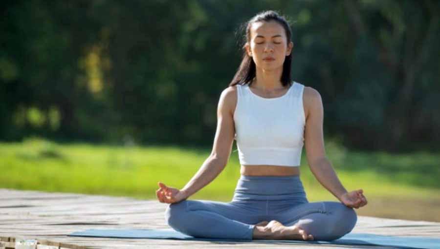 Lakukan Self Healing, metode penyembuhan pada diri sendiri.
