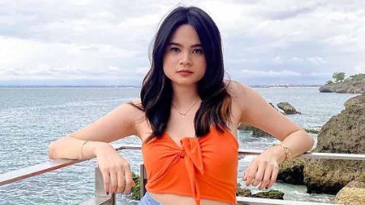 Mengulas empat anak legenda dan pelatih bulutangkis dunia dengan kecantikan bak supermodel, di mana salah satunya adalah Cintia  Maria putri Herry IP. - INDOSPORT