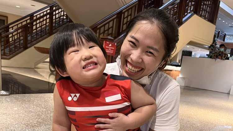 Pebulutangkis cantik Ratchanok Intanon, belum lama ini berbagi kedekatannya dengan putra sulung Marcus Gideon yakni Junior saat dirinya berada di Bali lalu.