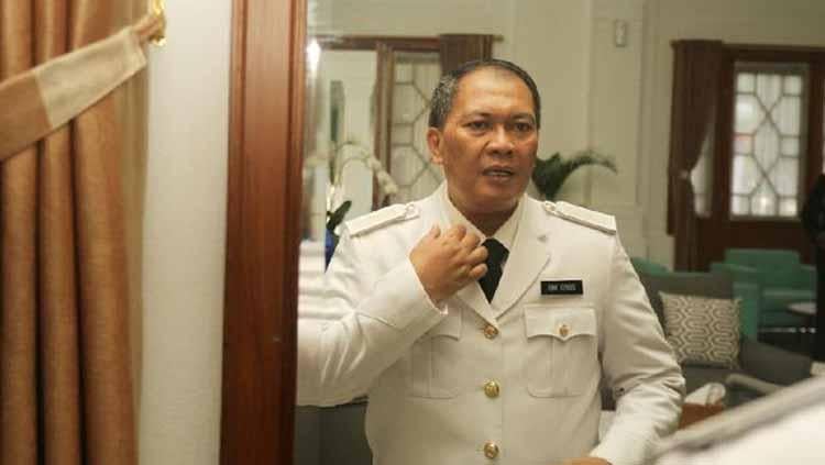 Wali Kota Bandung, Oded M Danial, meninggal dunia. - INDOSPORT