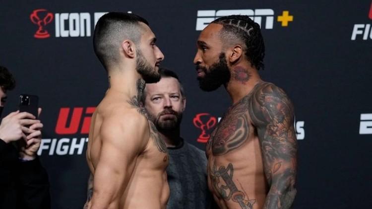 Petarung MMA, Andre Ewell harus menanggung malu karena ambruk usai bertingkah sombong saat melawan Charles Jourdain di UFC Vegas 45. - INDOSPORT