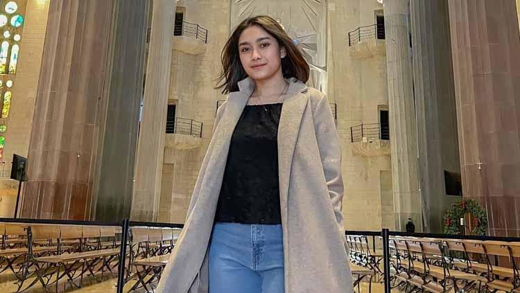 BWF World Championships atau Kejuaraan Dunia Bulutangkis 2023 diramaikan dengan atlet berparas bidadari yang siap memanjakan mata para penggemar.