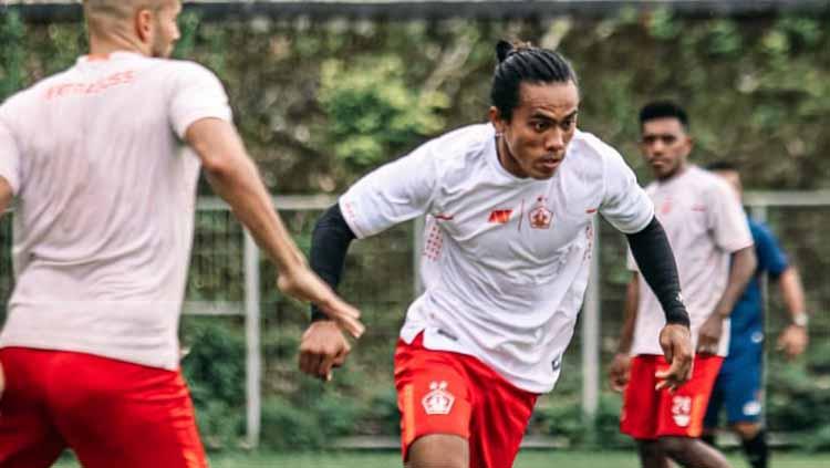 Samsul Arifin menjadi salah satu pemain PSS Sleman yang menyusul Arthur Irawan ke Persik Kediri untuk putaran kedua Liga 1.