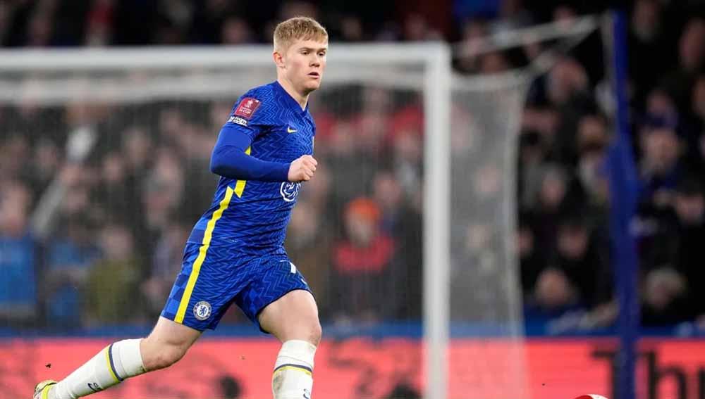 Pemain Chelsea, Lewis Hall di laga Chelsea vs Chesterfield.