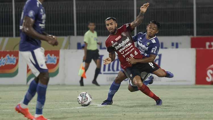 Brwa Nouri nyaris jatuh diserang Febri Hariyadi