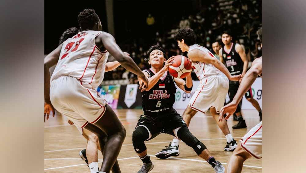 Bali United Basketball akan fokus membenahi field goals jelang bertemu Tangerang Hawks pada pertandingan Indonesia Basketball League (IBL) 2022. - INDOSPORT