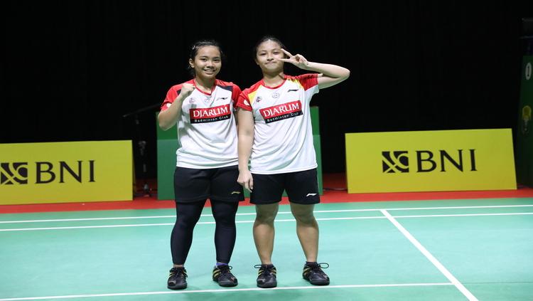 Ganda putri muda tuan rumah, Anisanaya Kamila/Az Zahra Ditya Ramadhani langsung menghadapi perang saudara saat debut di ajang Indonesia Masters 2022. - INDOSPORT
