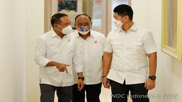 Menpora Zainudin Amali dan Ketua NOC Indonesia, Raja Sapta Oktohari - INDOSPORT