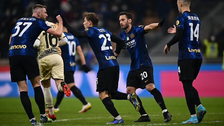 Selebrasi Nicolo Barella Usai Cetak Gol Buat Inter Milan di Liga Italia - INDOSPORT