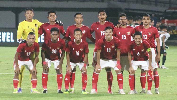 Indosport - Timnas Indonesia sukses bantai Timor Leste 4-1 dalam laga ujicoba, Kamis (27/01/22) malam WIB. Namun, setidaknya 3 pemain dinilai tampil buruk. (Foto: Nofik Lukman Hakim/INDOSPORT)