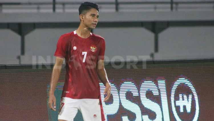 Bintang Timnas Indonesia, Marselino Ferdinan terkejut gol dan selebrasinya di laga Filipina vs Timnas Indonesia dalam Piala AFF 2022 disorot Richarlison. - INDOSPORT