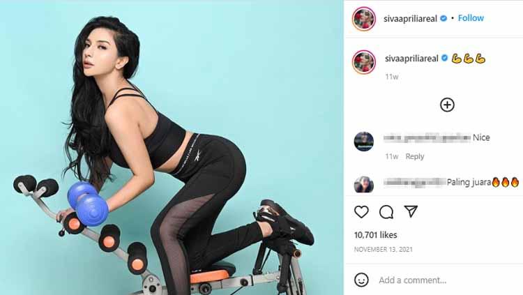 Selebritas Siva Aprilia saat melakukan olahraga indor. FOTO: sivaapriliareal/INSTAGRAM