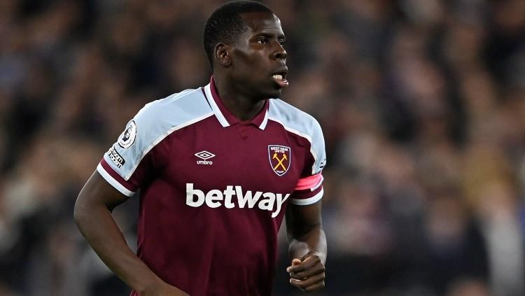 David Moyes siap pasang badan untuk Kurt Zouma pasca bek berusia 27 tahun tersebut tersandung kasus penyiksaan kucing.