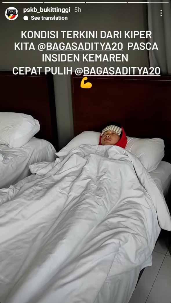 Kolaps dan dilarikan ke Rumah Sakit, begini kondisi terkini kiper PSKB Bukittinggi. Foto: Instastory@pskb-bukittinggi Copyright: Instastory@pskb-bukittinggi